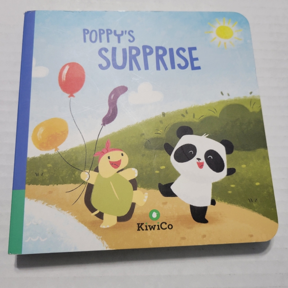 KiwiCo Panda Crate Board Book POPPY'S SURPRISE